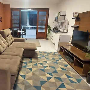 https://aurora-house.topsaopaulohotels.com
